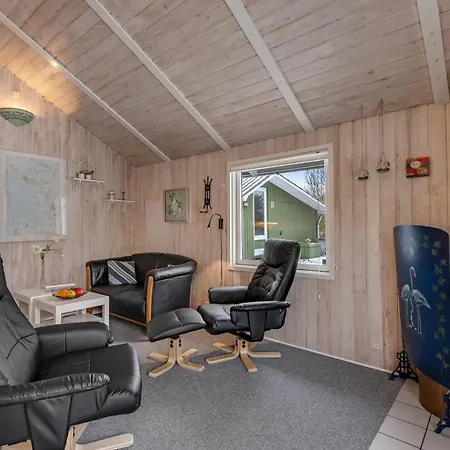 Well-maintained Close To Ringkobing Fjord Vakantiehuis *